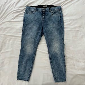 Torrid Bombshell Skinny Jeans Size 22 22R Stone Wash Raw Hem High Rise 40X27